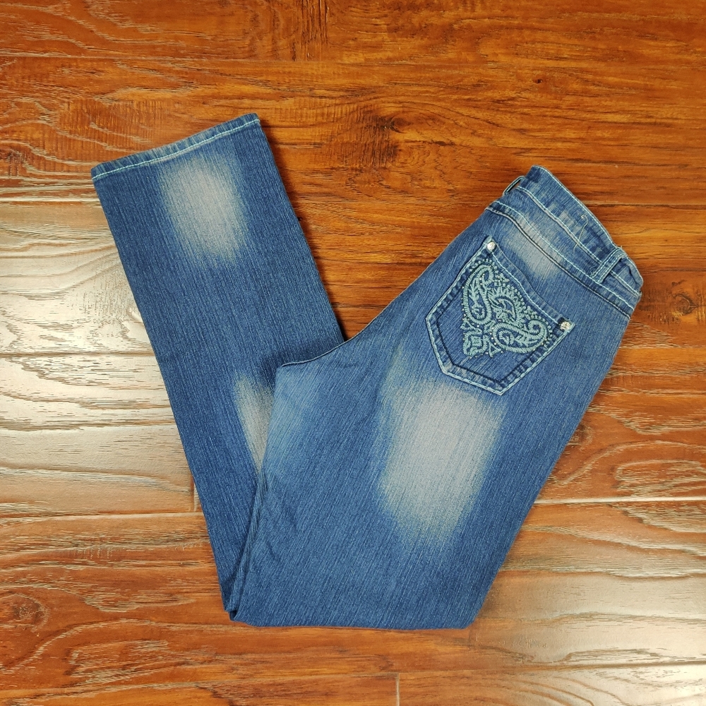 Wave Jeans - Picture 3 of 9